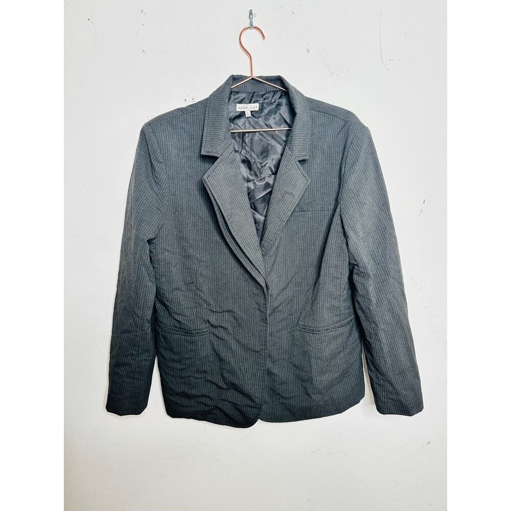 MOON RIVER Gray Pinstripe Double Layered Front Button Blazer Jacket sz Medium - Picture 2 of 16